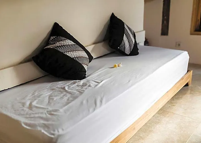 Kalyssa * BALI